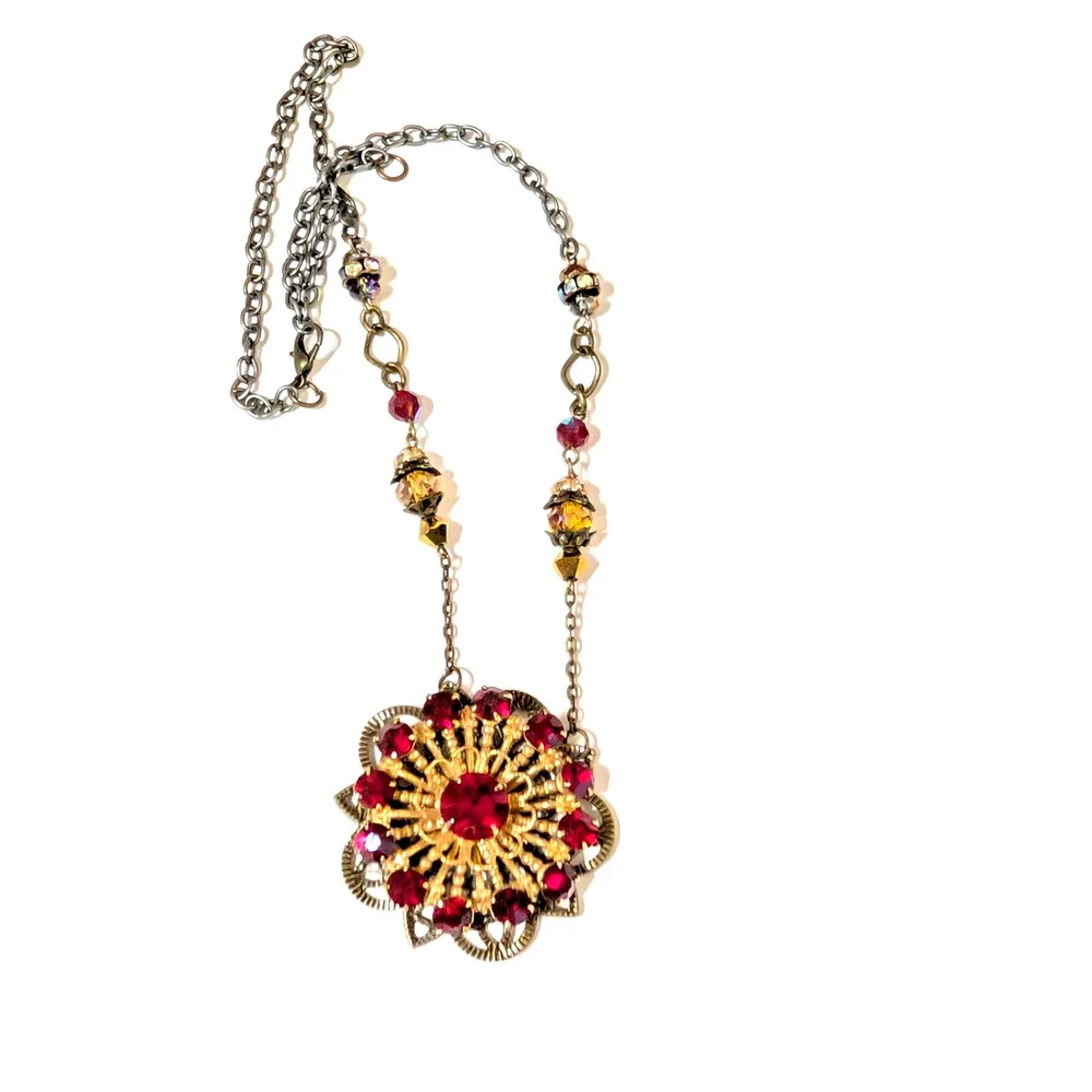 Victorian Style Red Glass Necklace Adjustable 2